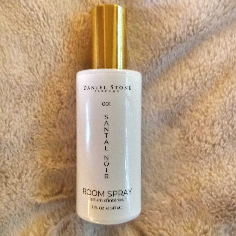 Daniel Stone Santal Noir Room Spray
